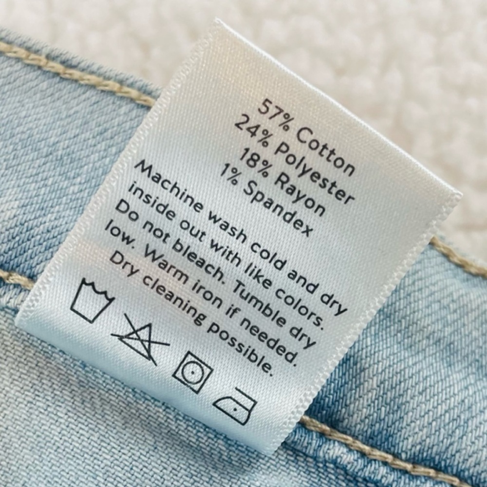 JBD. • Blue Light Wash High-Waisted Wide-Leg Cargo Jeans, 26 - Picture 14 of 16